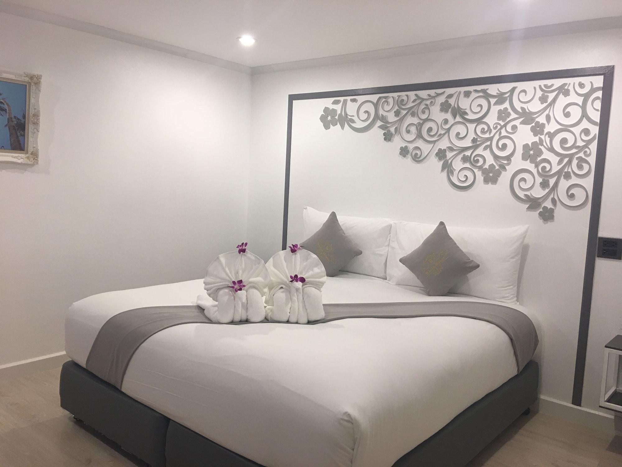 Hotel White House By 88 à Phang Nga Extérieur photo